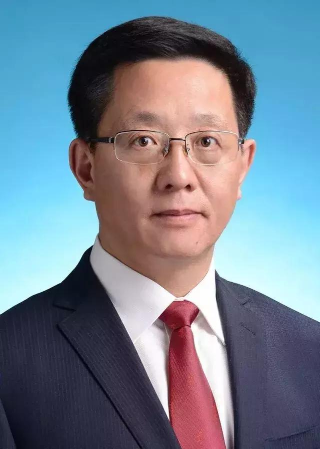 中央批准：王予波任云南省委副书记