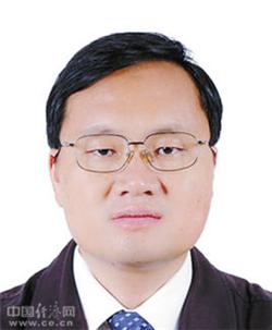 保建彬、吴涛不再担任昆明市副市长